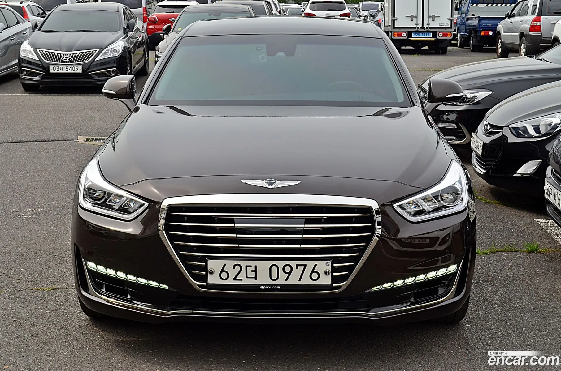 Genesis EQ900 2015 — 15