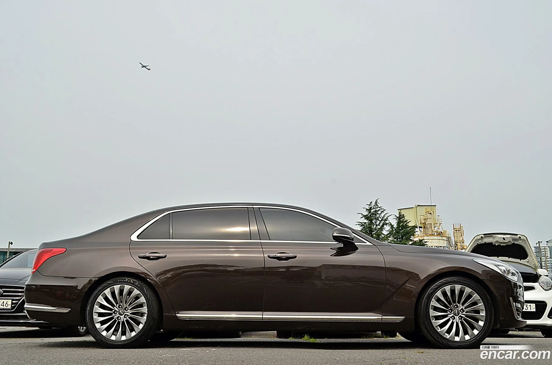 Genesis EQ900 2015 — 9