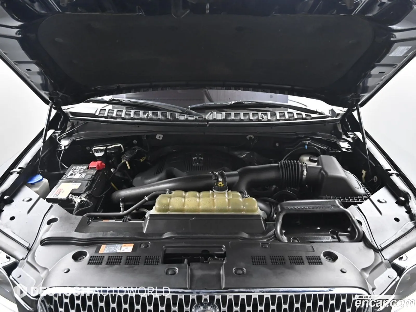 Lincoln Navigator 2020 — 4