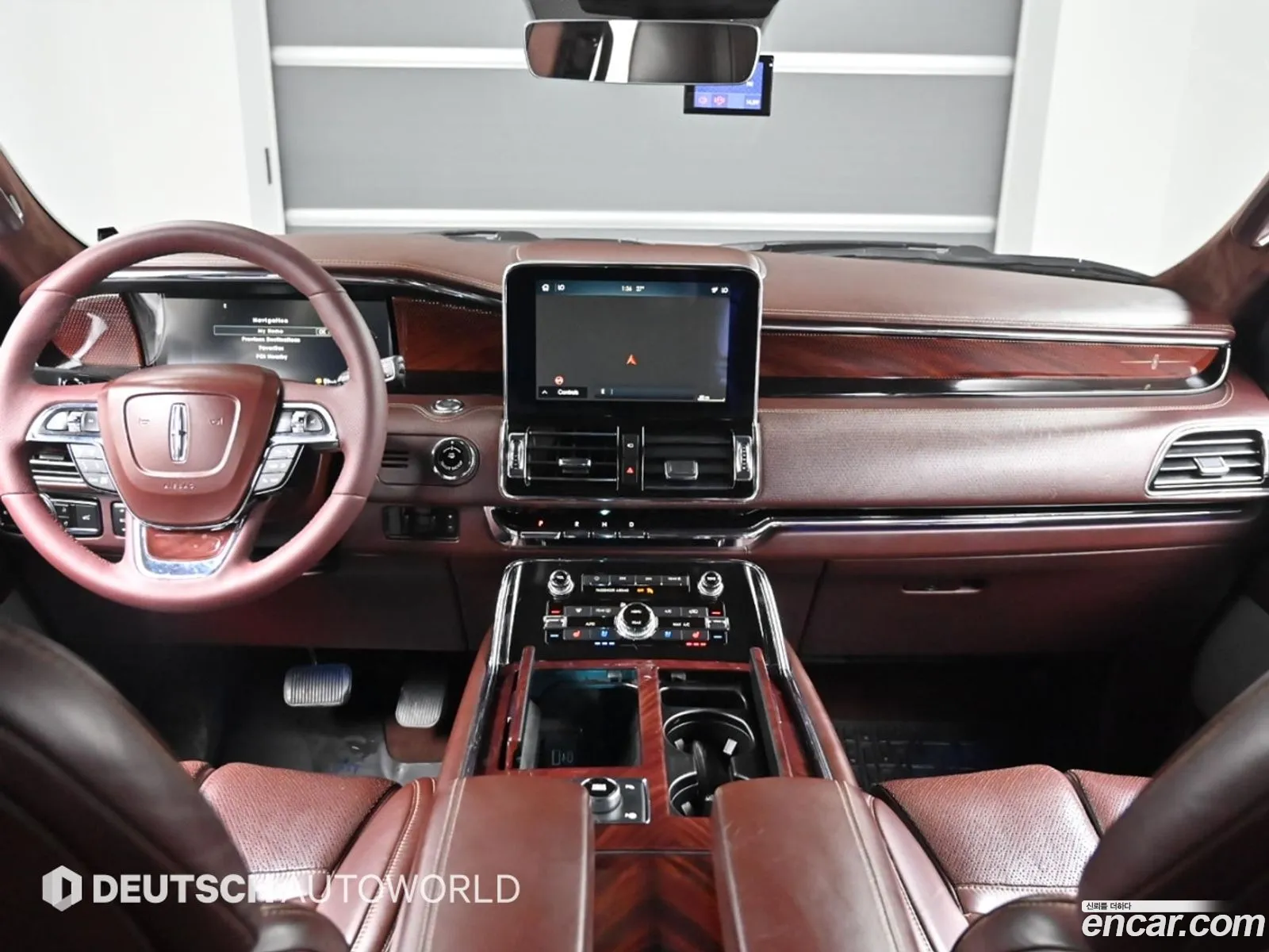 Lincoln Navigator 2020 — 20