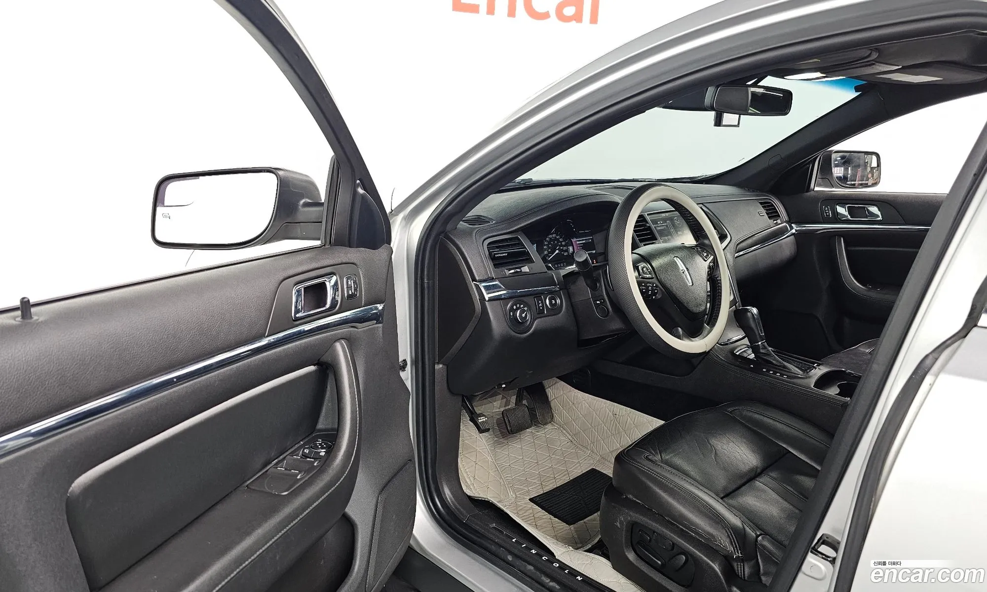 Lincoln MKS 2014 1LNHL9DK1EG611255 — 9