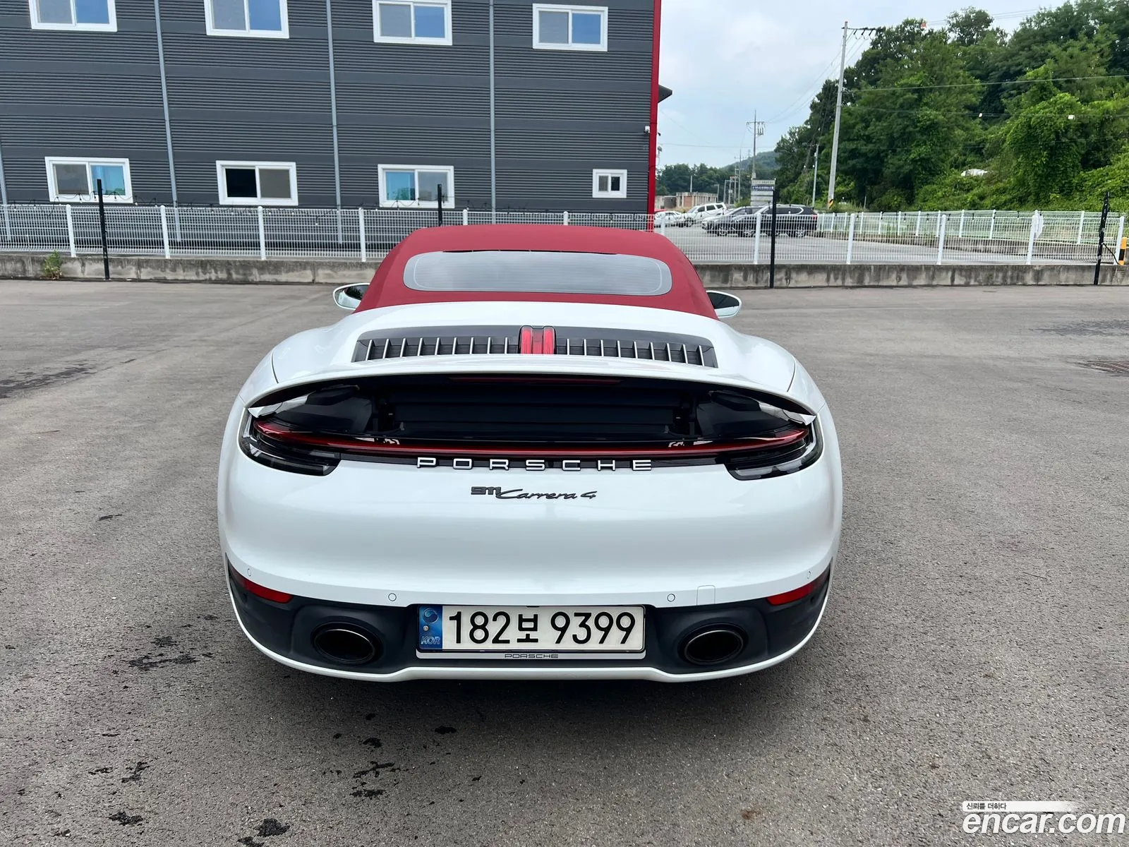 Porsche 911 2021 — 12