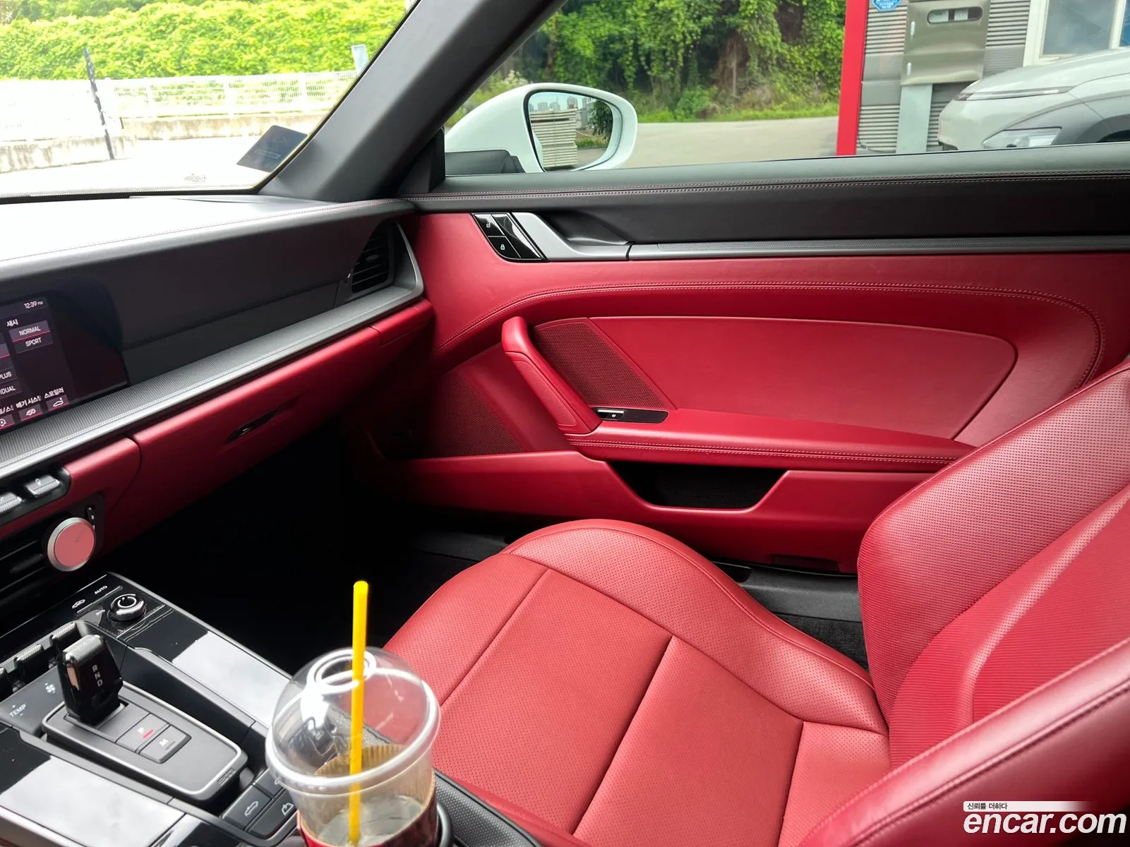 Porsche 911 2021 — 18