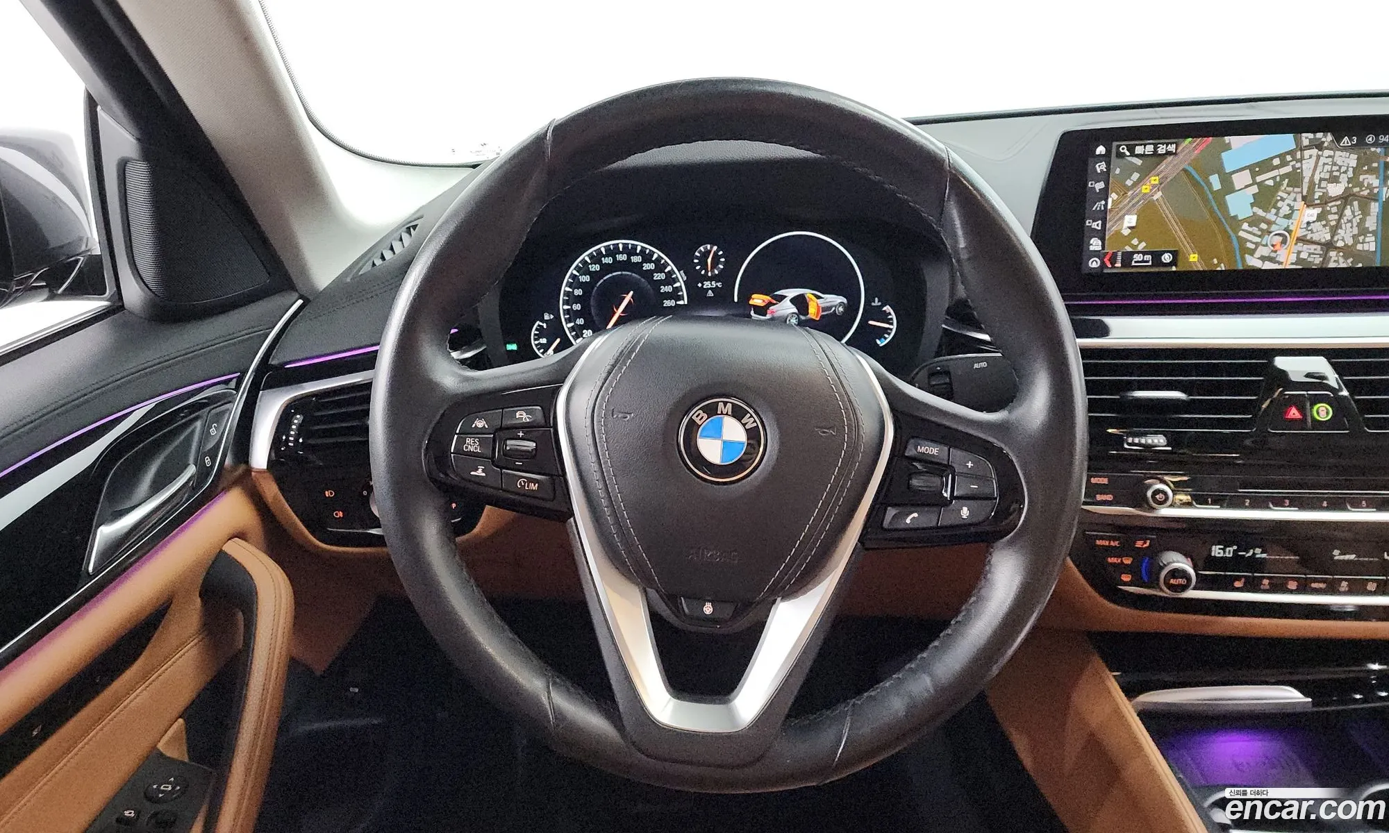 BMW 5 Series 2019 — 8