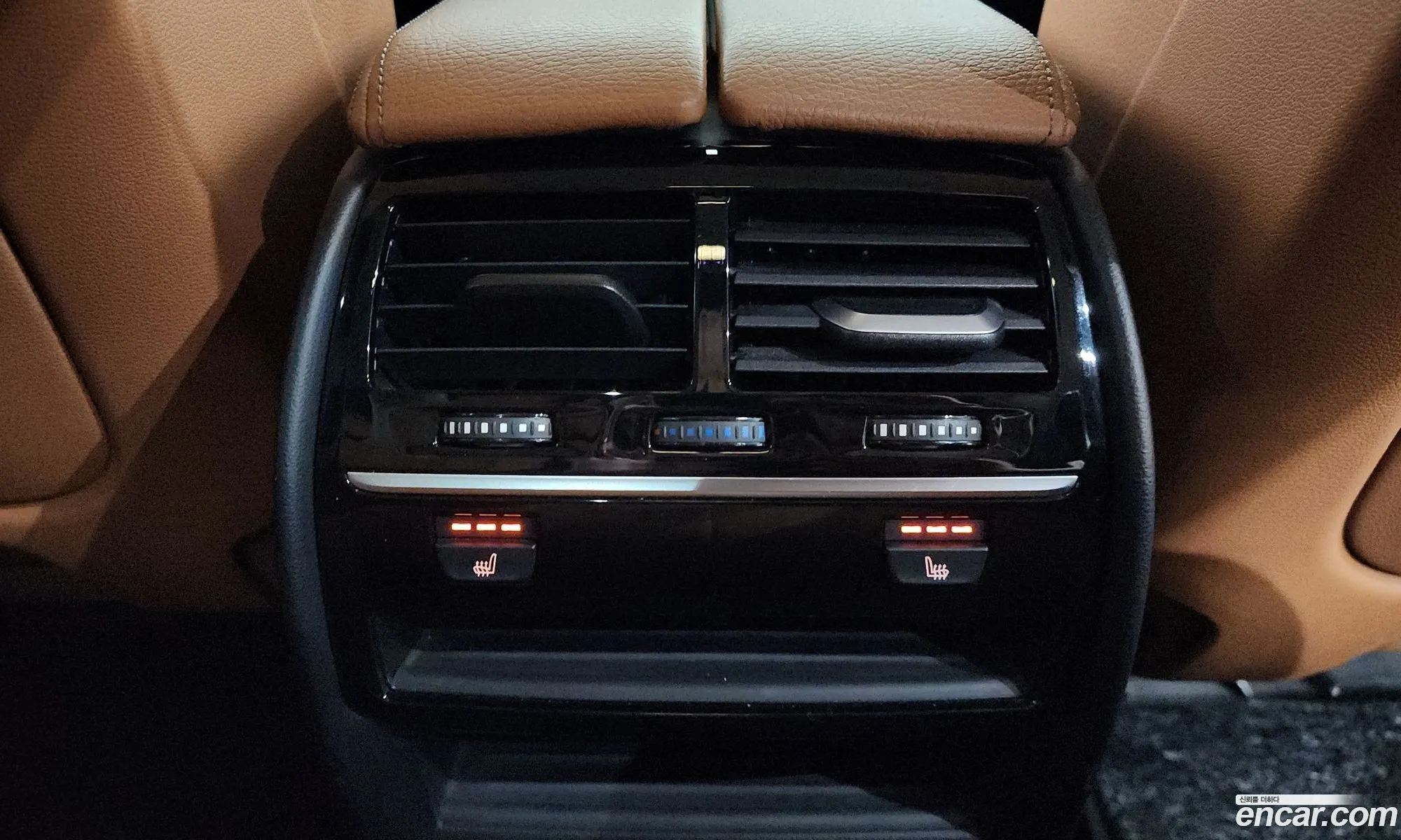 BMW 5 Series 2019 — 17