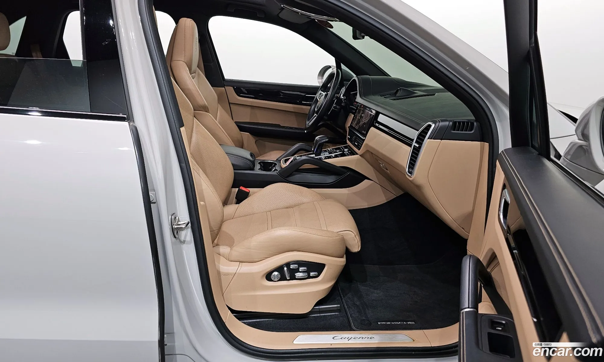 Porsche Cayenne 2021 — 10