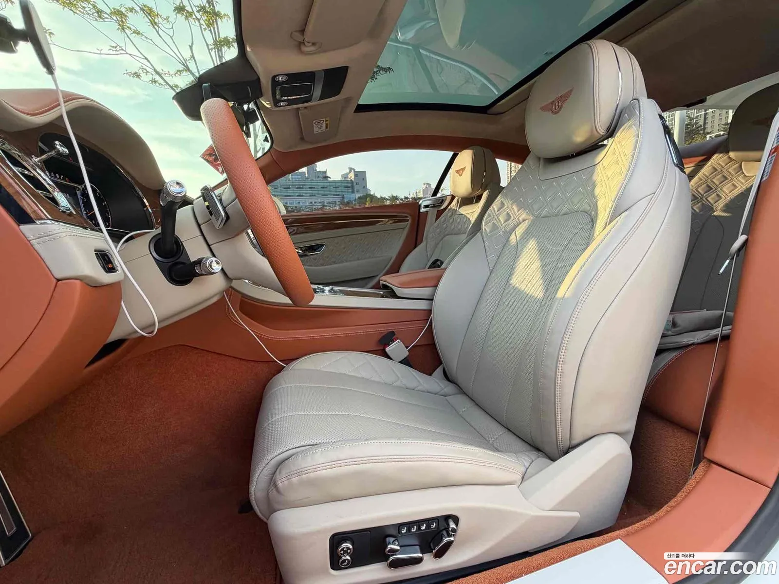Bentley Continental GT 2023 — 7