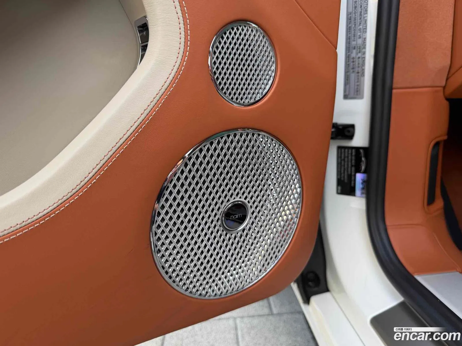 Bentley Continental GT 2023 — 8