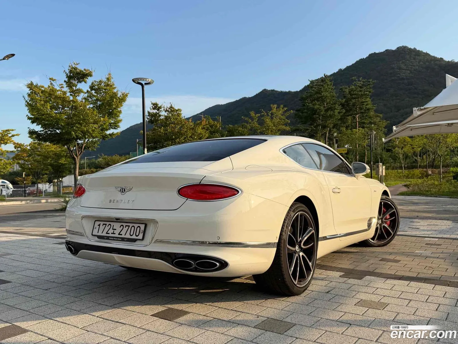 Bentley Continental GT 2023 — 3