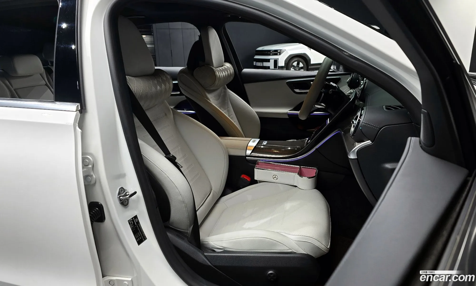 Mercedes-Benz C-Class W206 2023 — 8