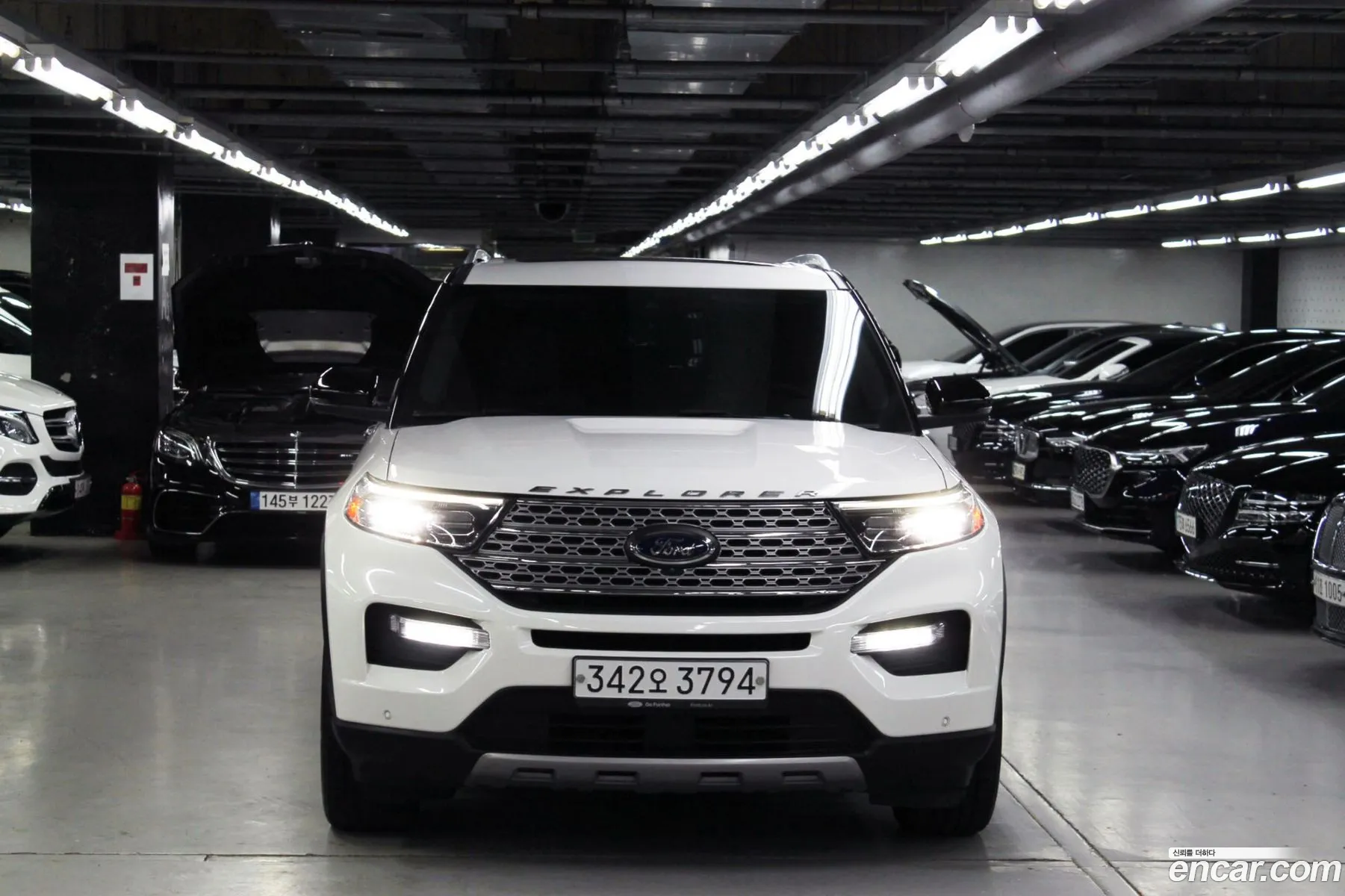 Ford Explorer 6th Gen 2020 — 9