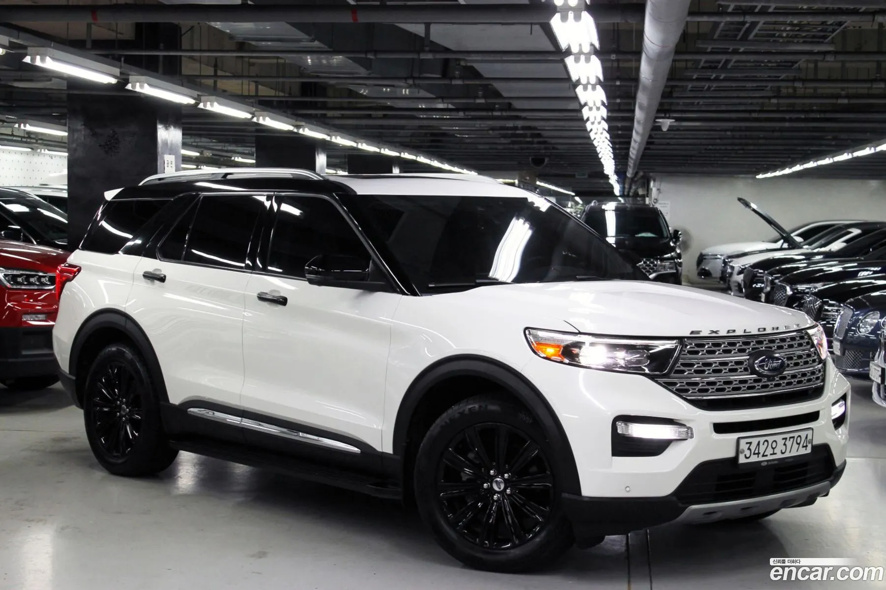 Ford Explorer 6th Gen 2020 — 16