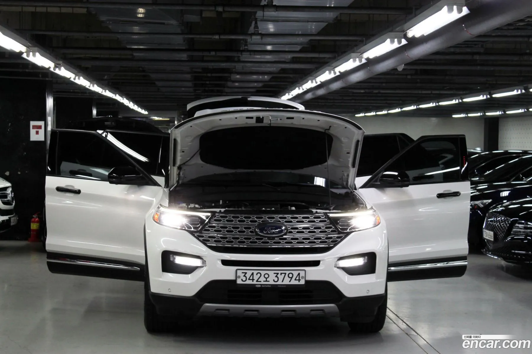 Ford Explorer 6th Gen 2020 — 15