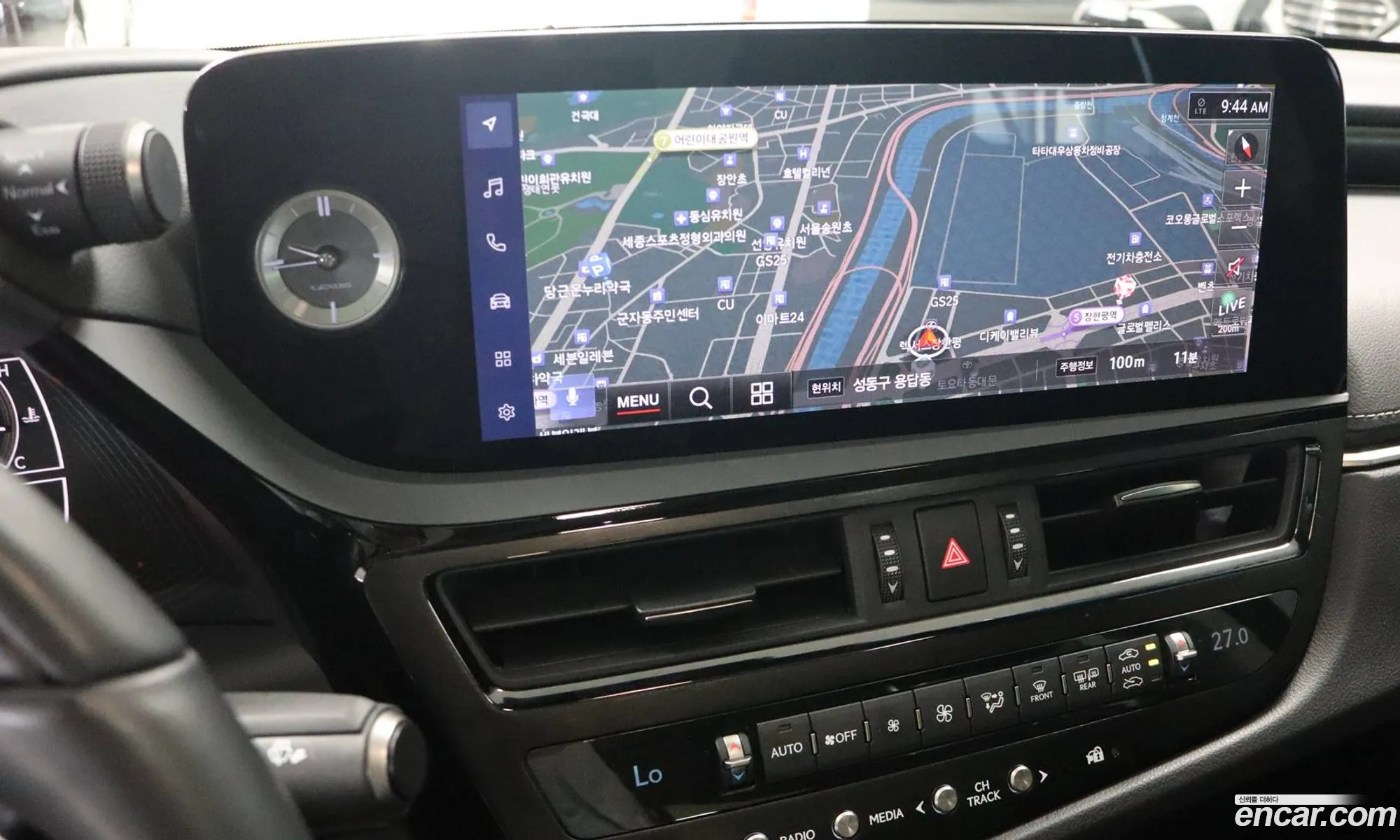 Lexus ES300h 7th Gen 2024 — 3