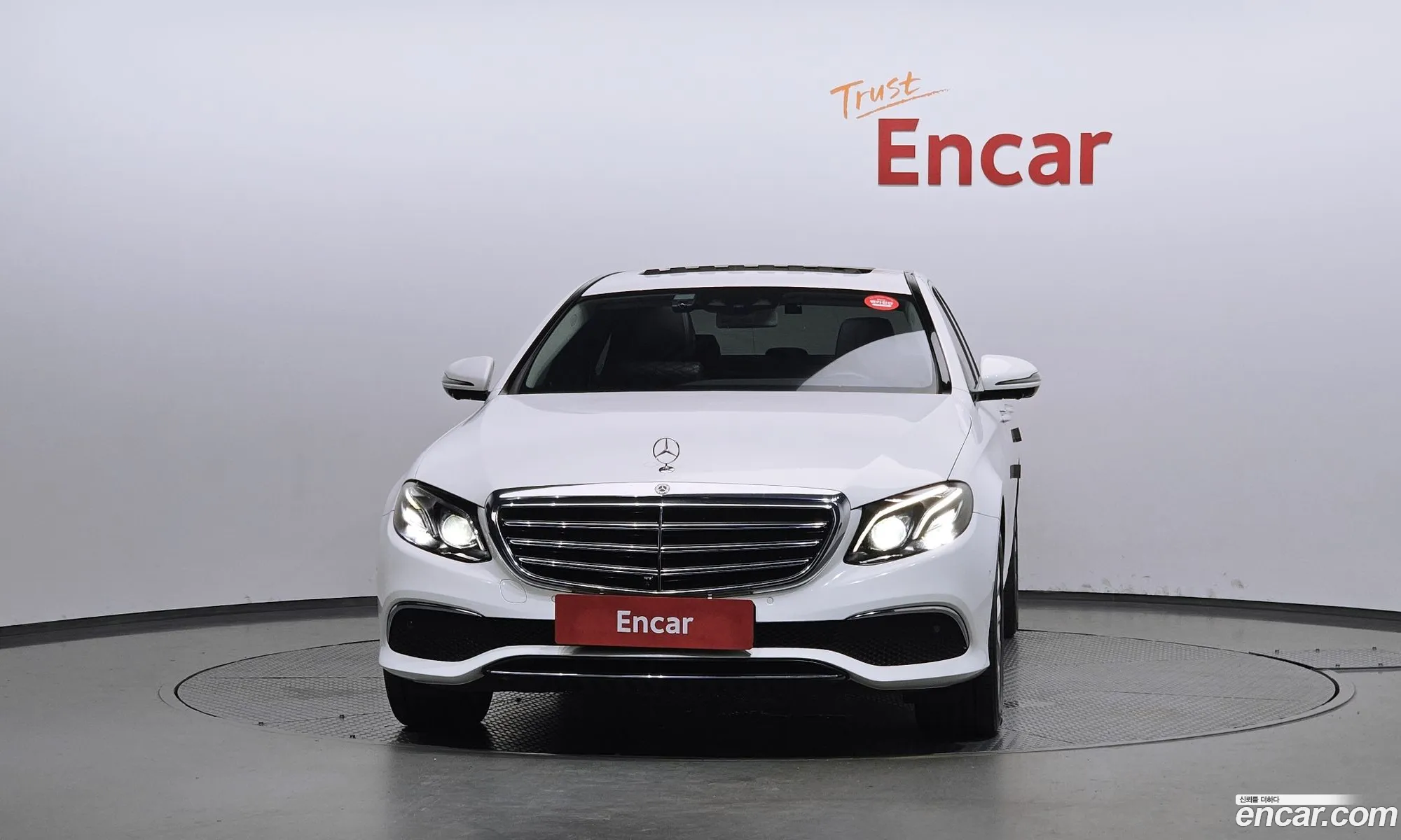 Mercedes-Benz E-Class W213 2018 WDDZF4JB2JA421409 — 6