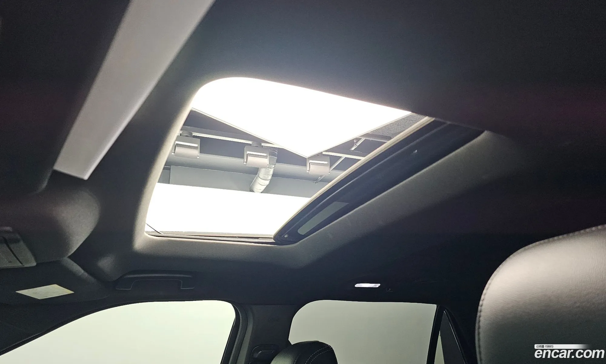Ford Explorer 2016 1FM5K8FH8GGC18373 — 6