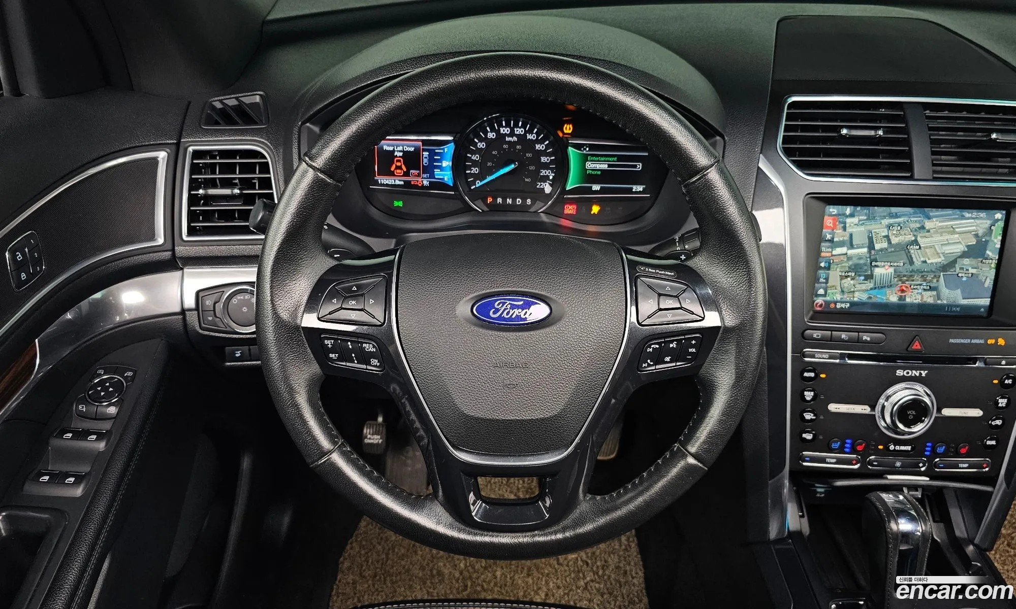 Ford Explorer 2016 1FM5K8FH8GGC18373 — 14