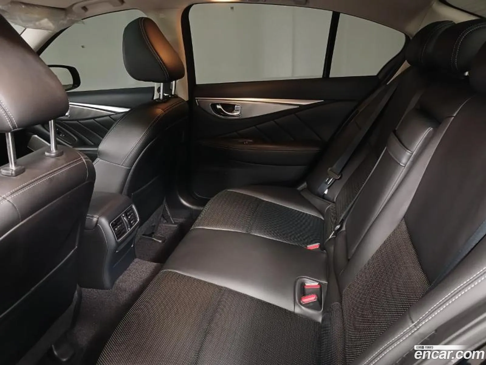 Infiniti Q50 2018 — 6