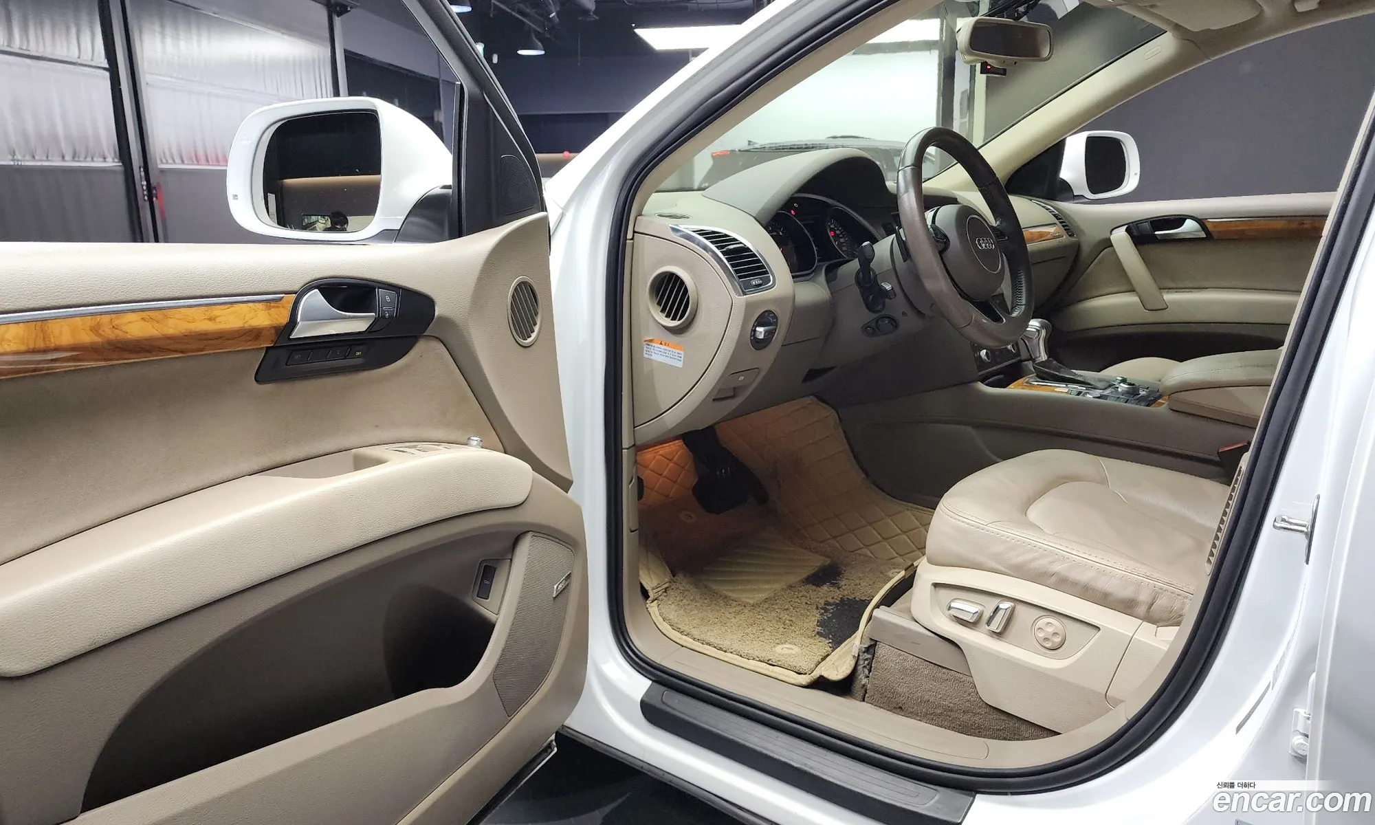 Audi Q7 2013 WAUZZZ4L6DD026300 — 17