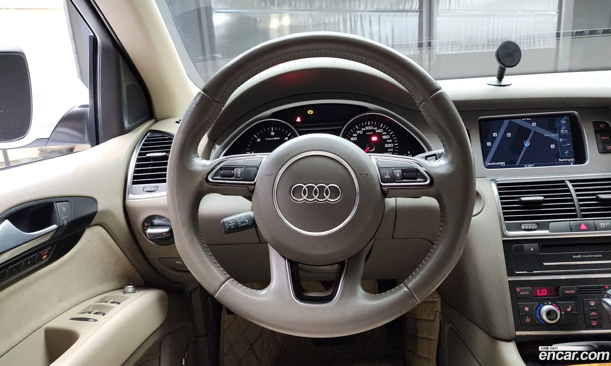 Audi Q7 2013 WAUZZZ4L6DD026300 — 2