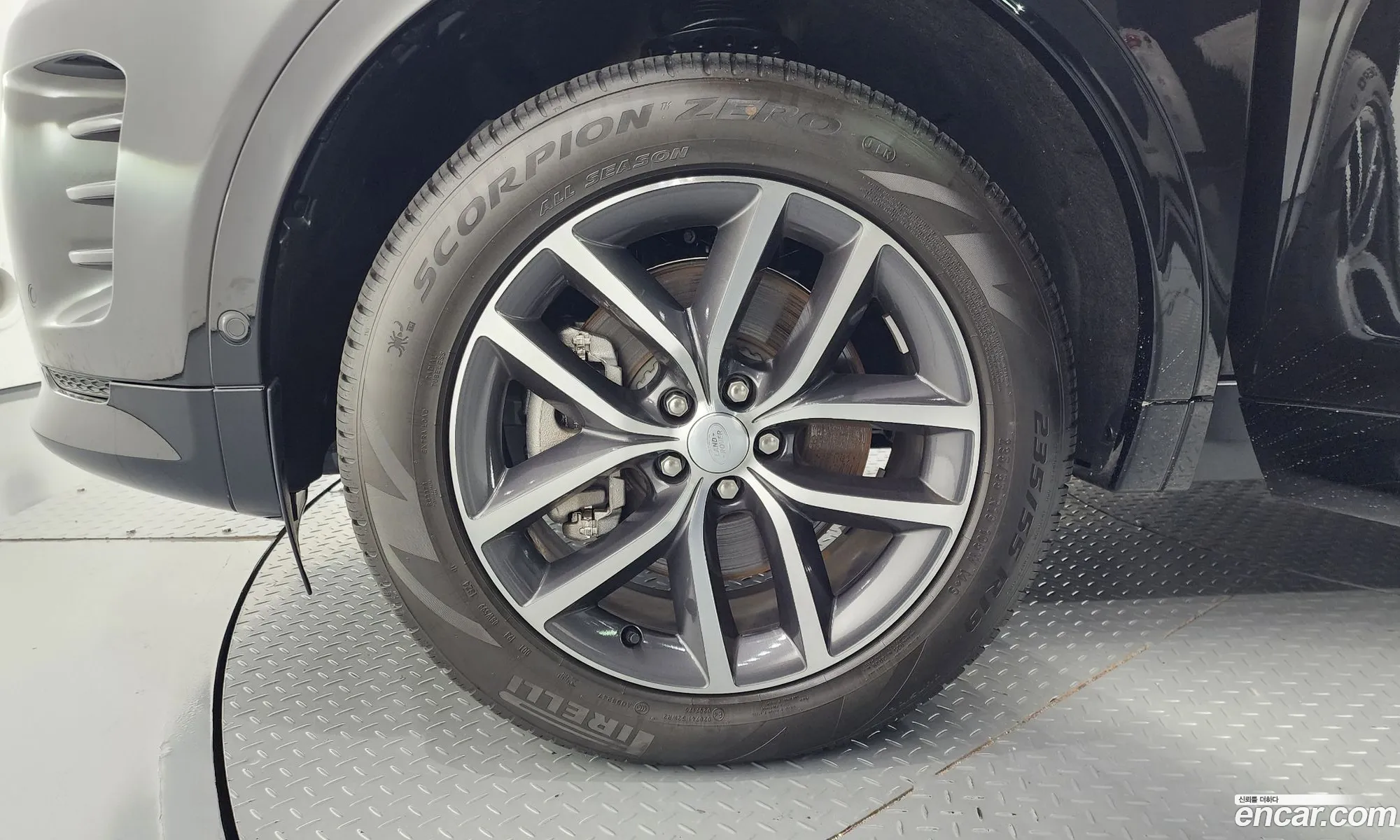 Land Rover Discovery Sport 2024 — 9