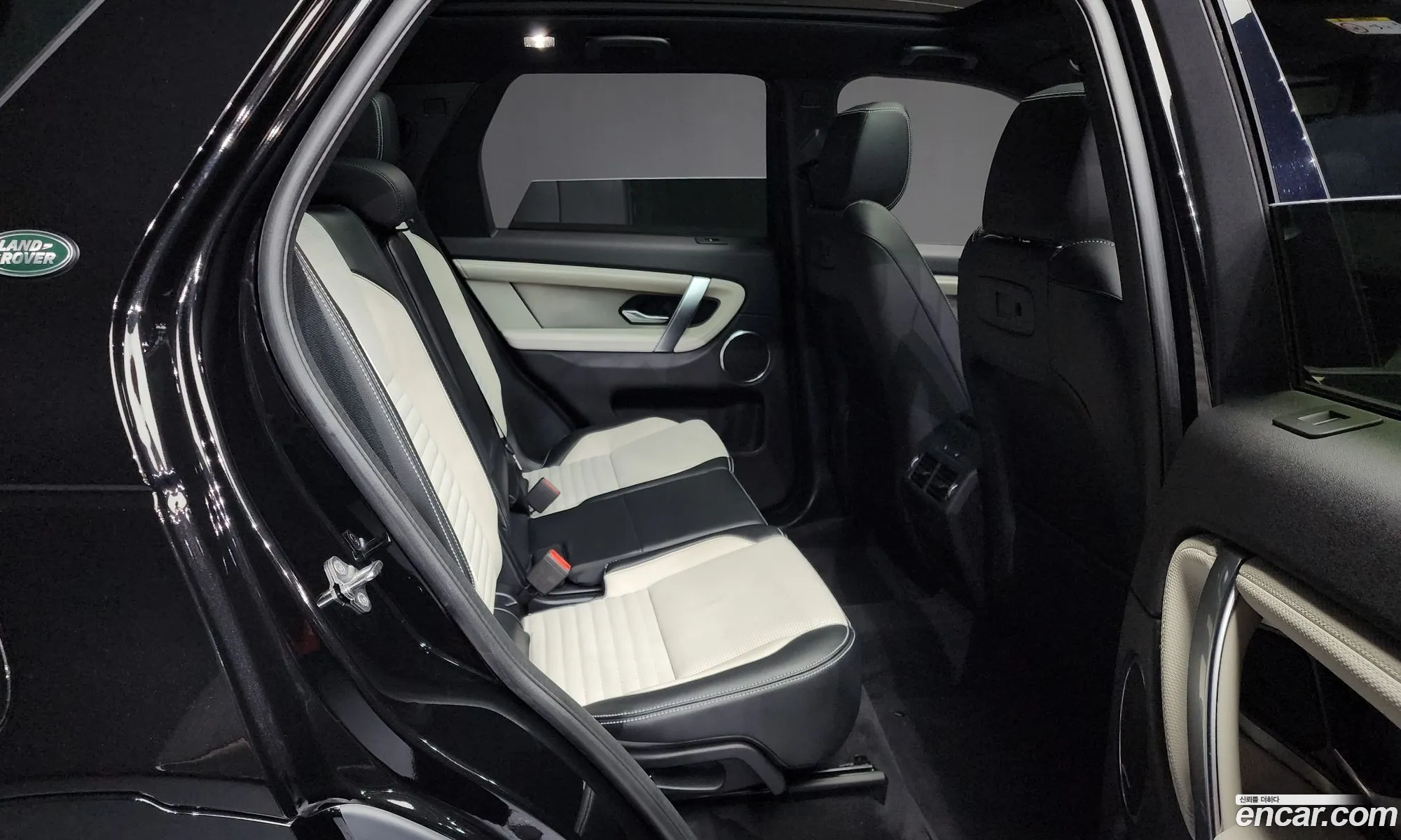 Land Rover Discovery Sport 2024 — 4