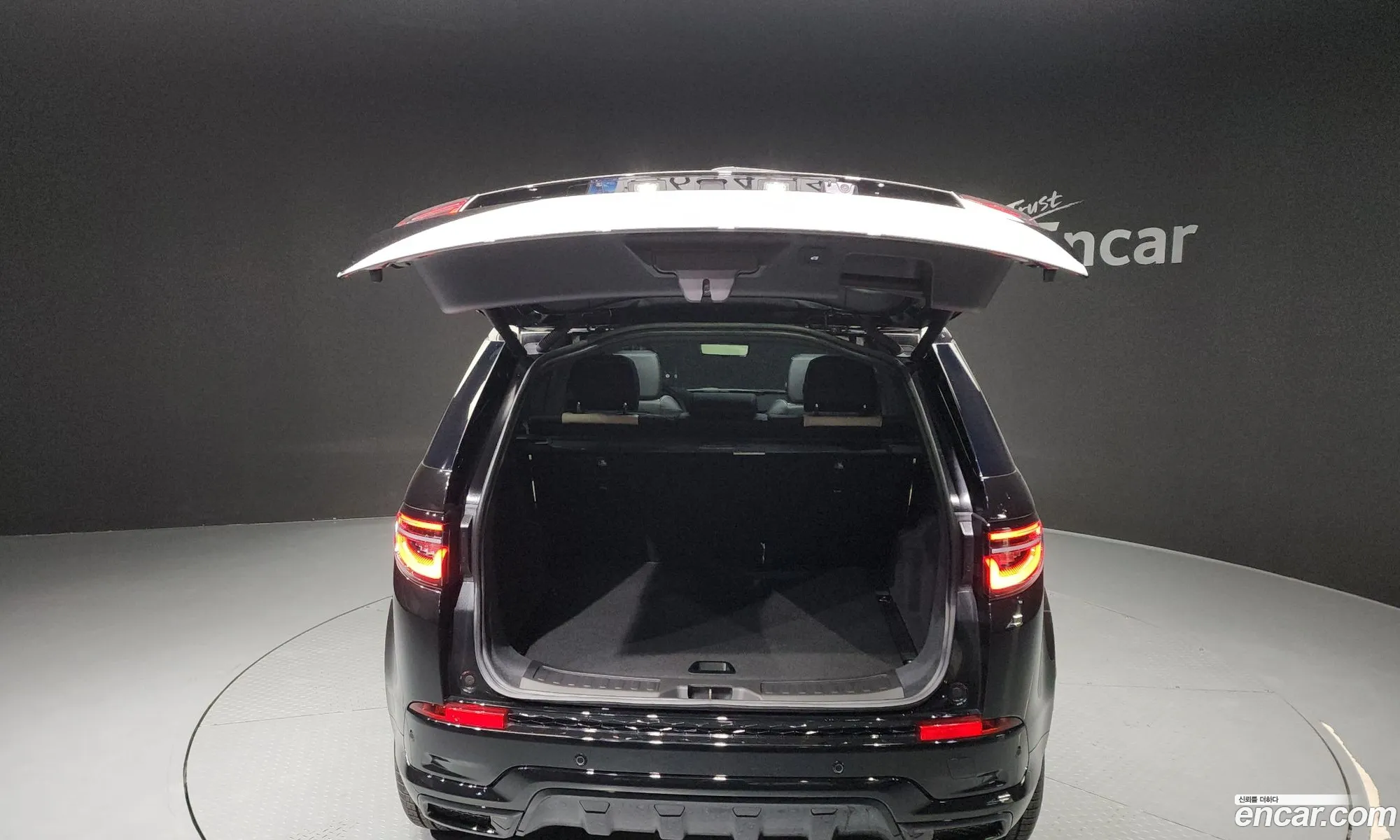 Land Rover Discovery Sport 2024 — 19