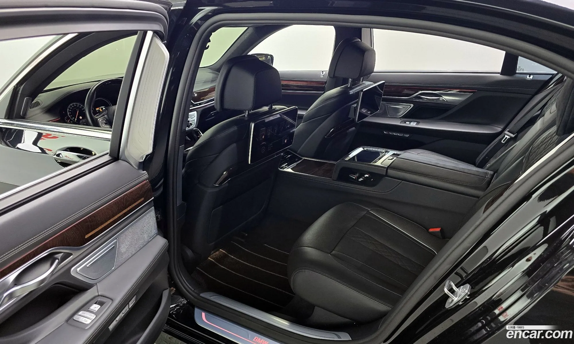 BMW 7 Series 2016 WBA7F2105GG524170 — 15