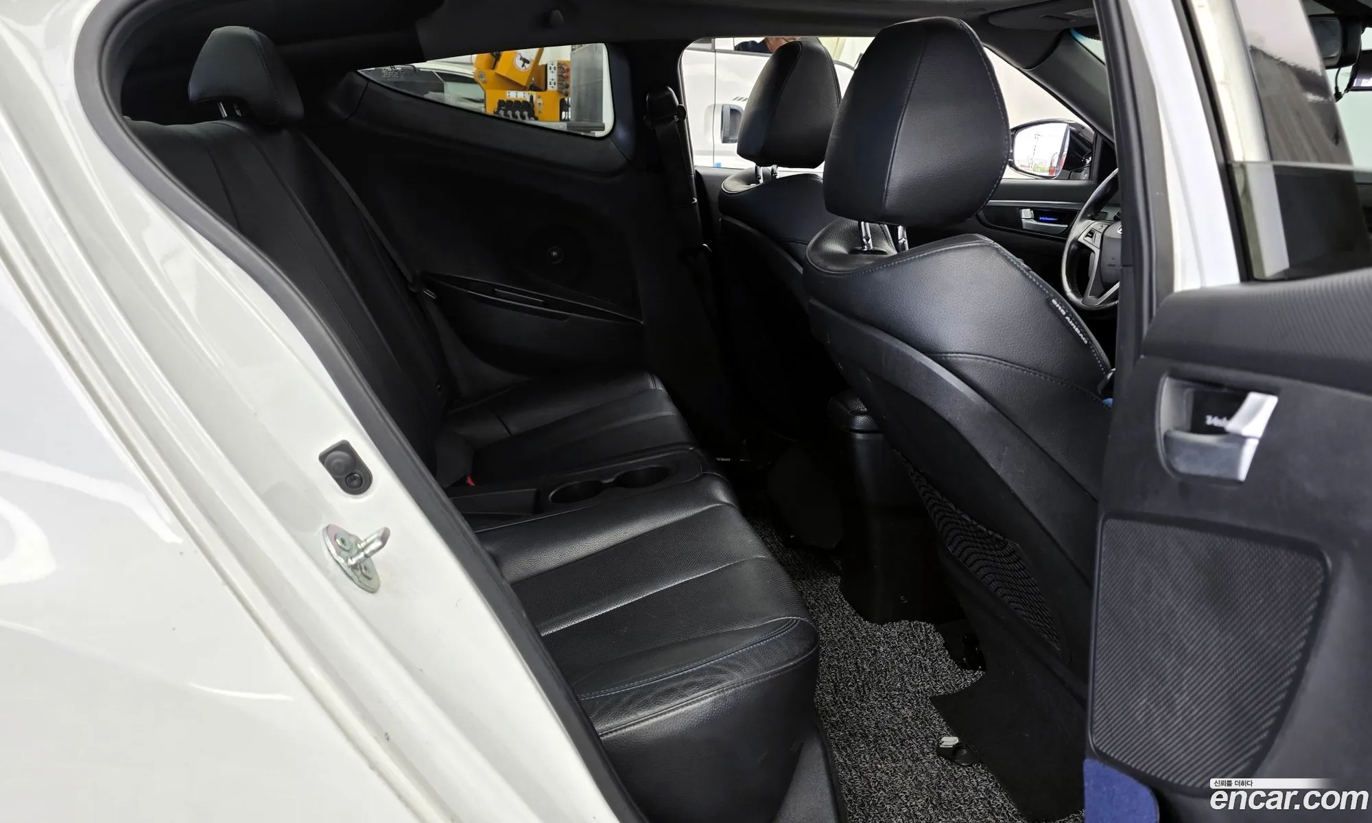 Hyundai Veloster 2013 — 4