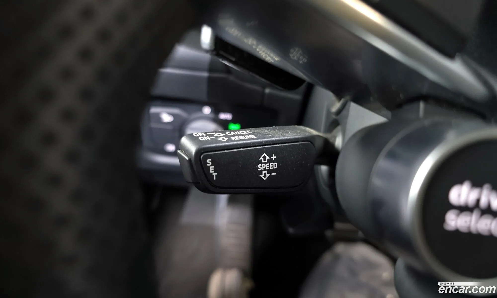 Audi R8 2017 WUAZZZFX1H7901521 — 6