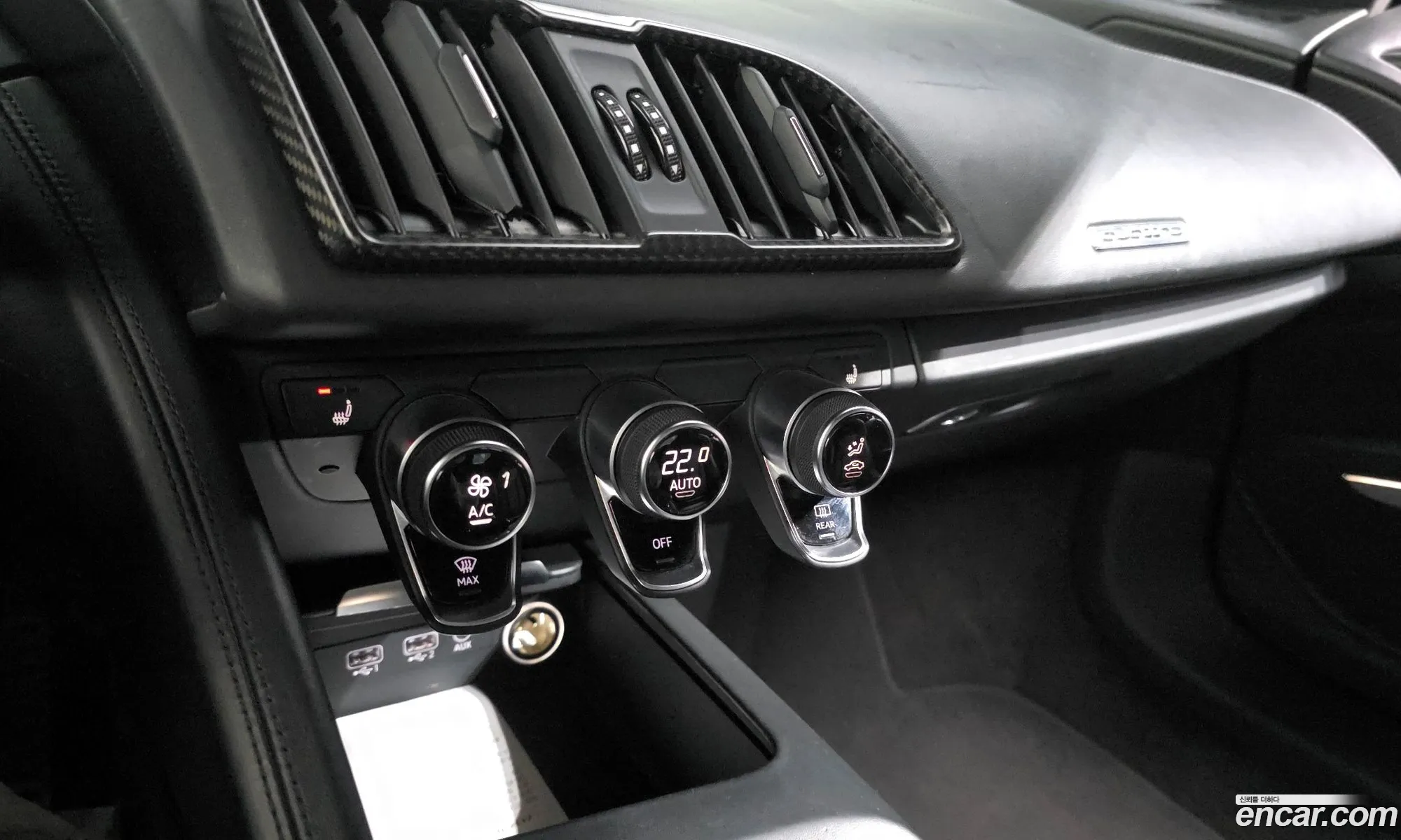 Audi R8 2017 WUAZZZFX1H7901521 — 4