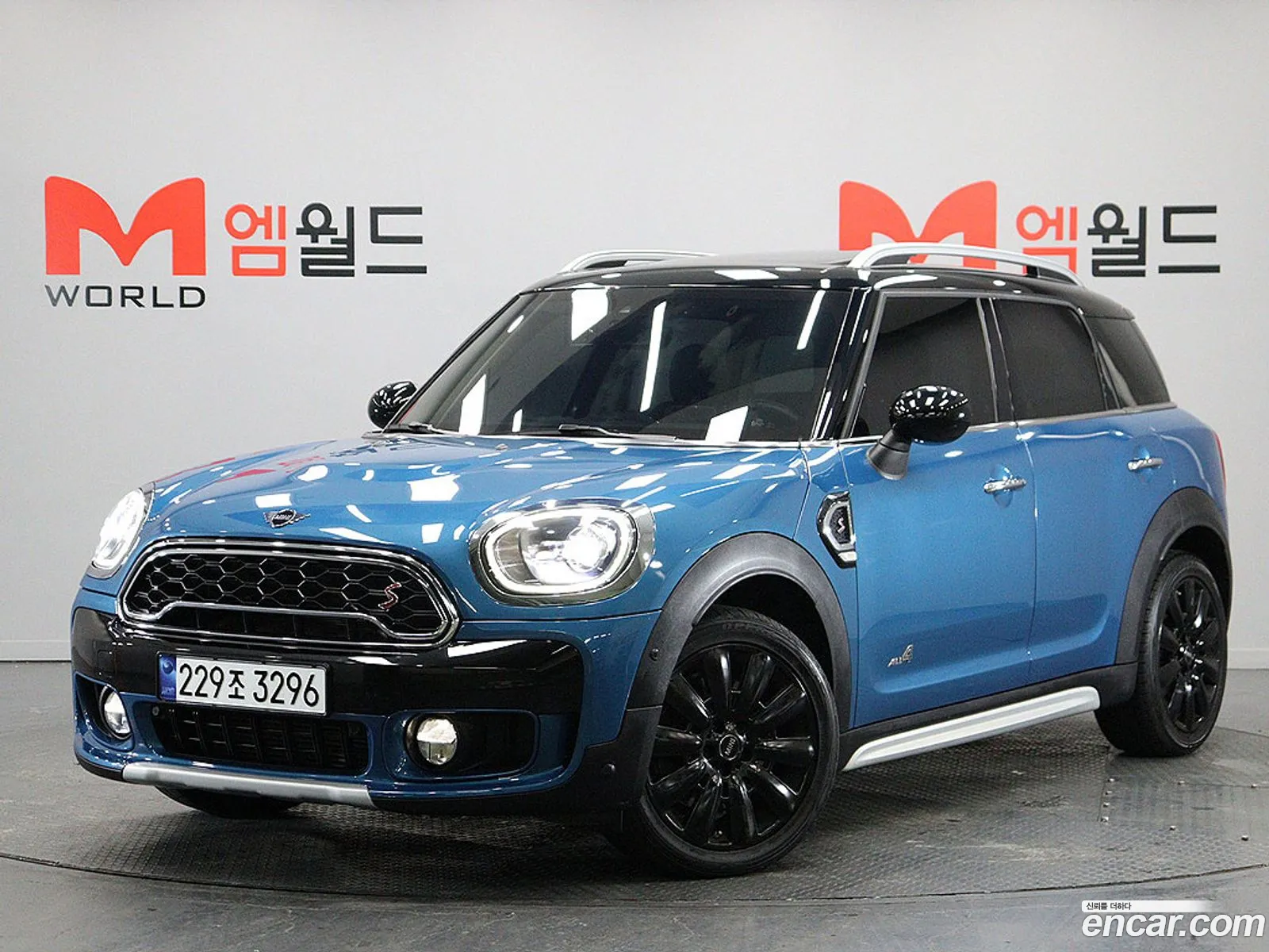 Mini Cooper SD Countryman 2019 — 17