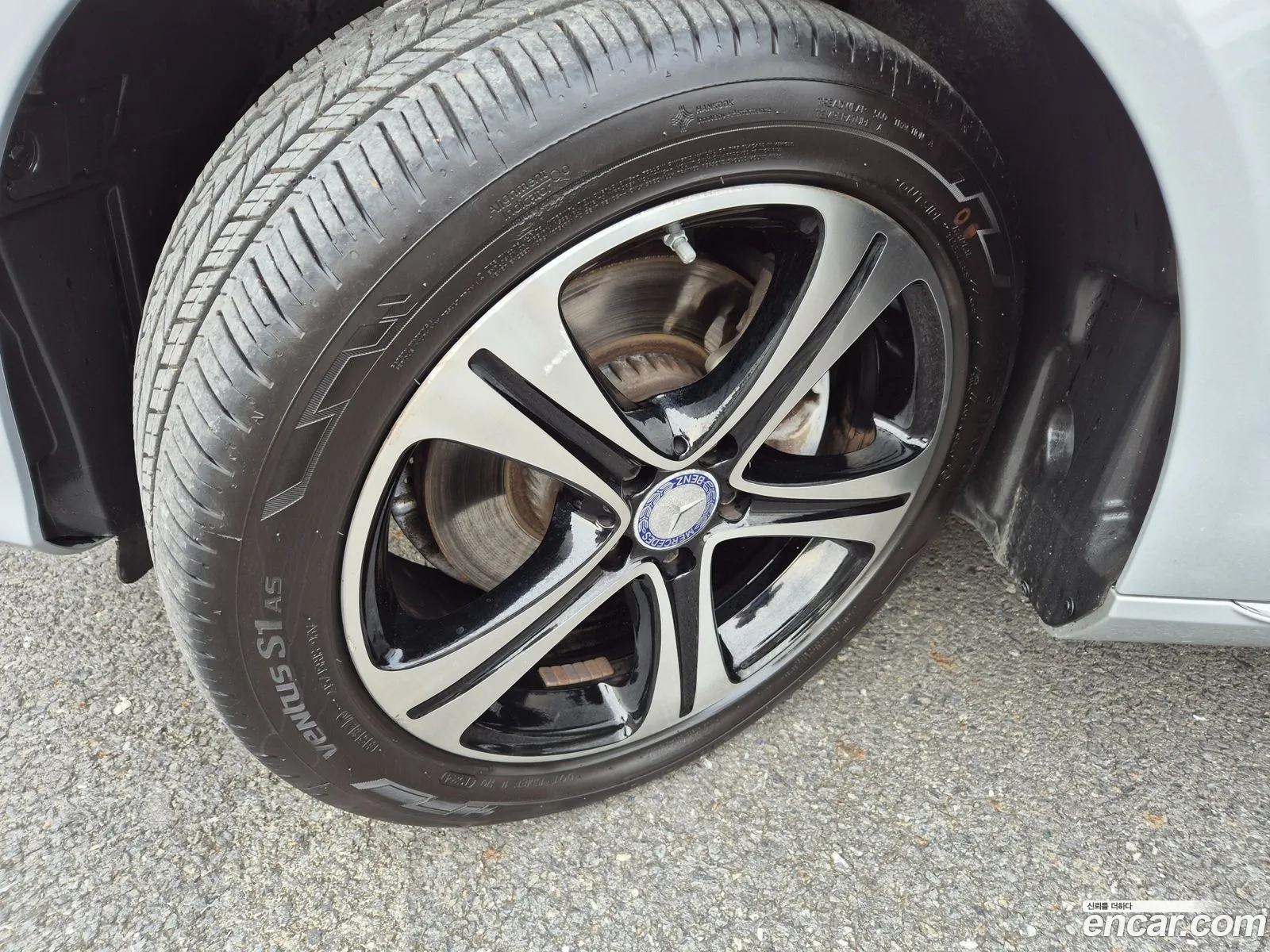 Mercedes-Benz E-Class W213 2017 — 13