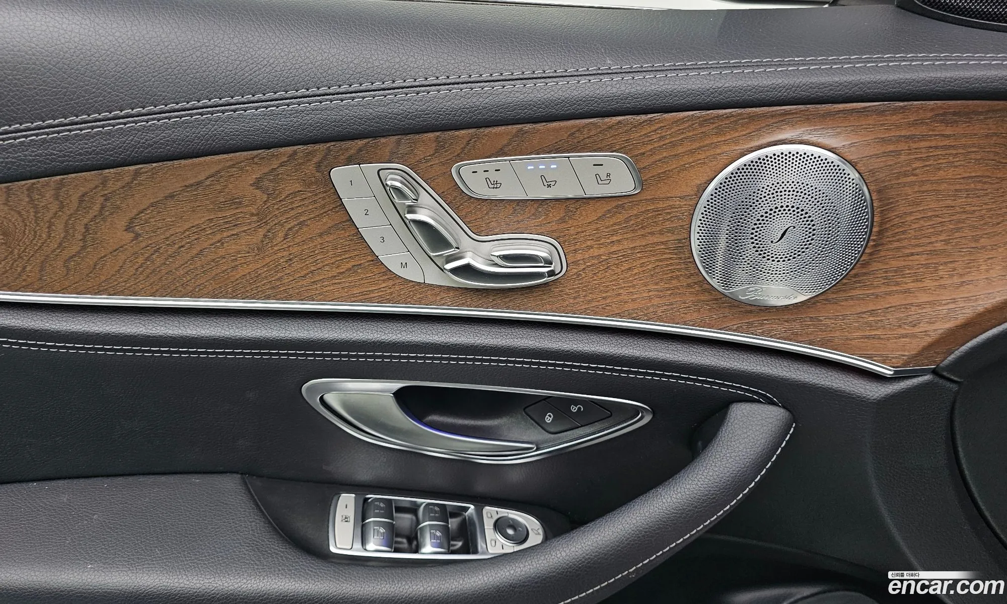 Mercedes-Benz E-Class W213 2018 WDDZF4KB1JA416636 — 3