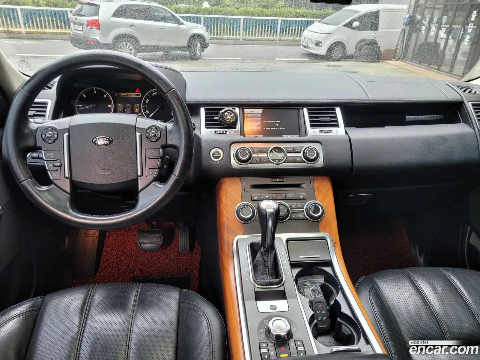 Land Rover Range Rover Sport 2010 — 14