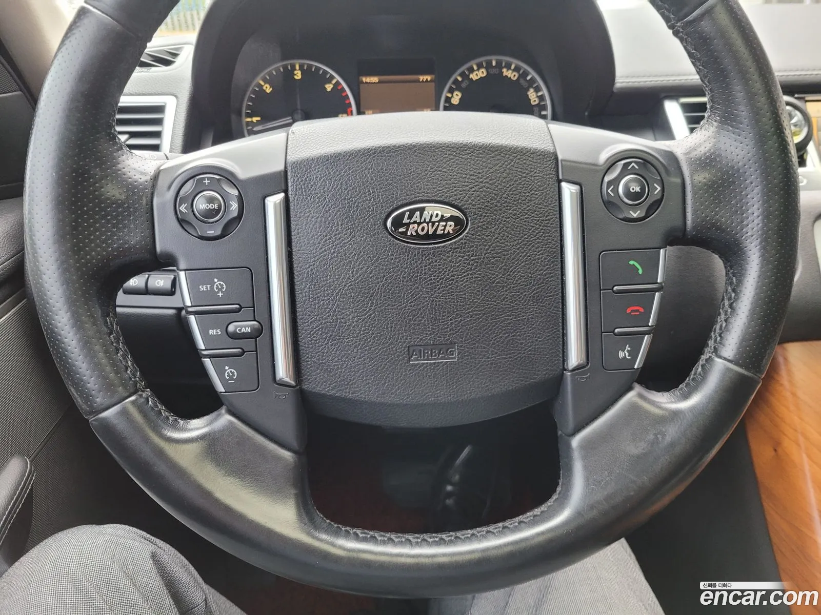 Land Rover Range Rover Sport 2010 — 12