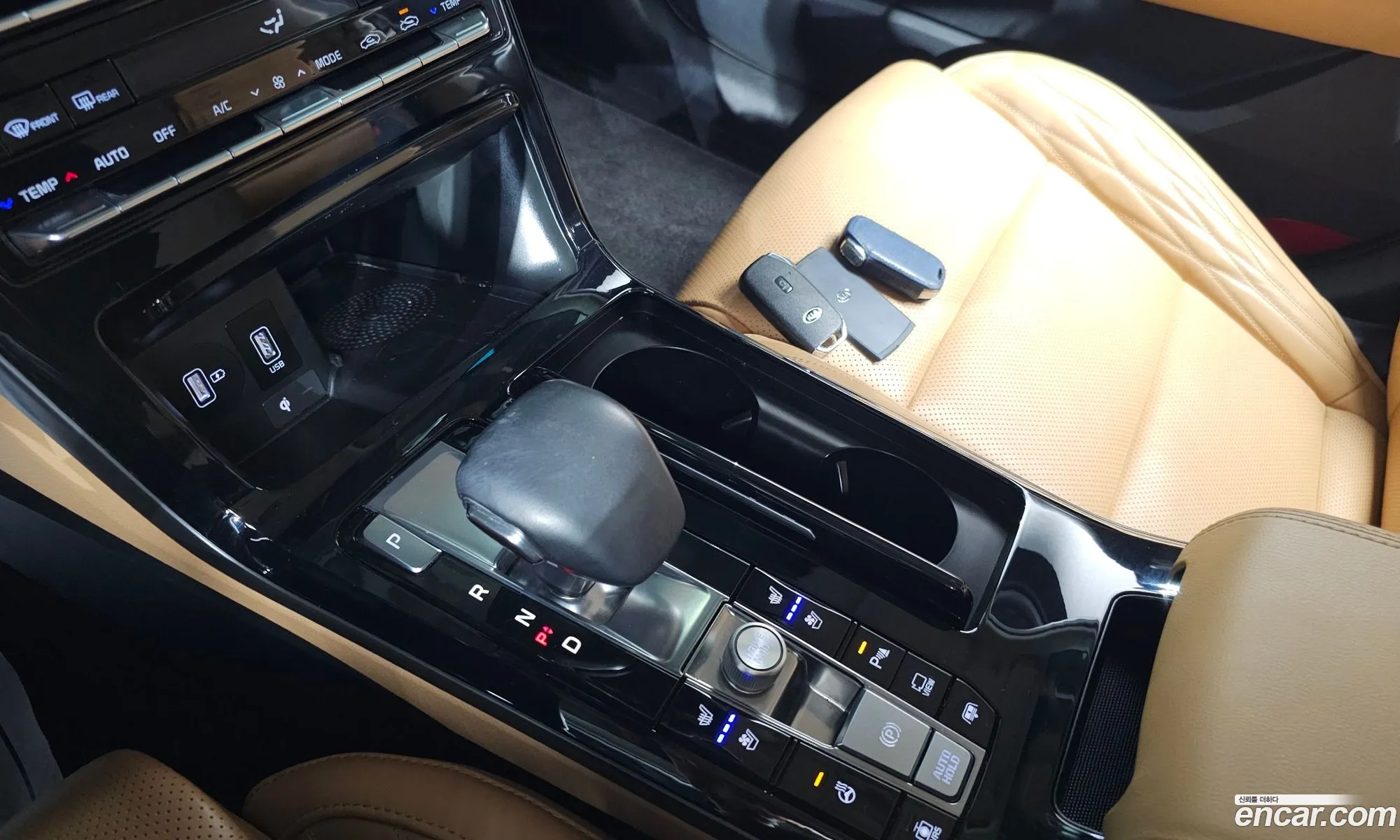 Kia K7 Premier 2019 — 11