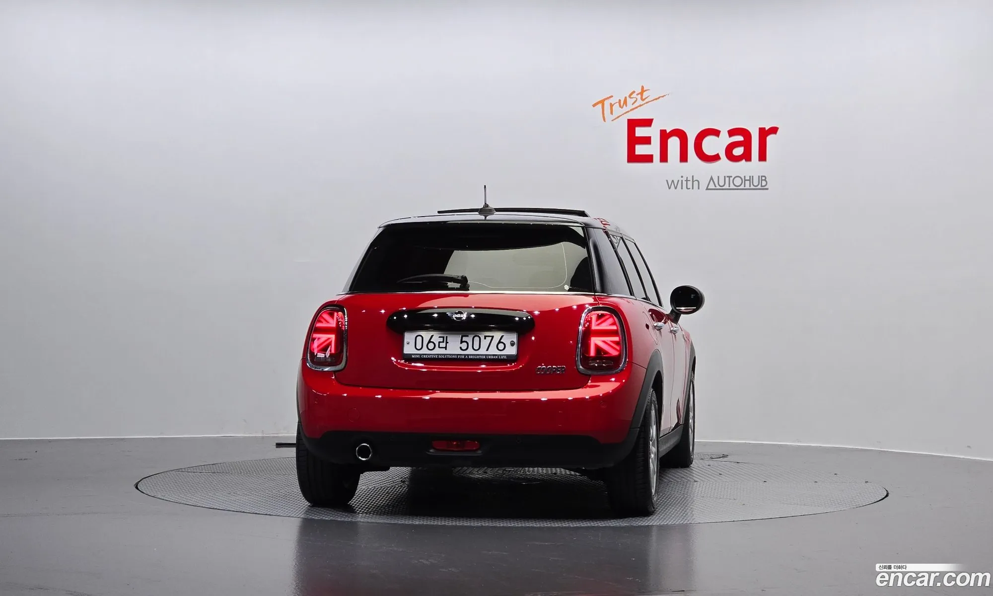 Mini Cooper 2019 WMWXU110XK2H35213 — 12