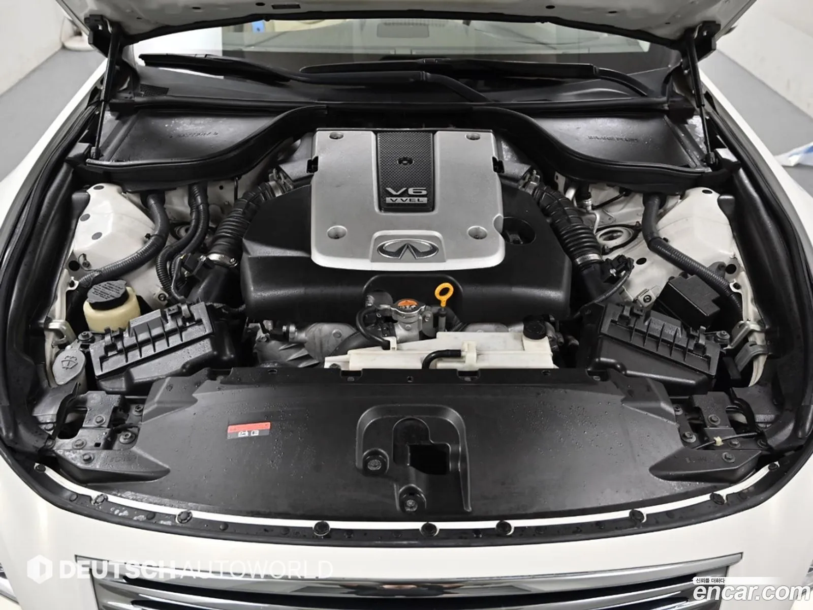 Infiniti Q60 2014 — 6