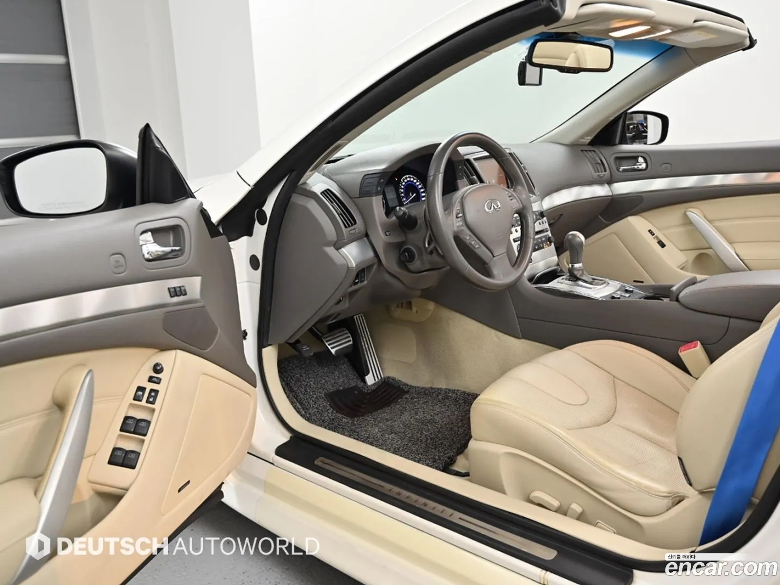 Infiniti Q60 2014 — 17