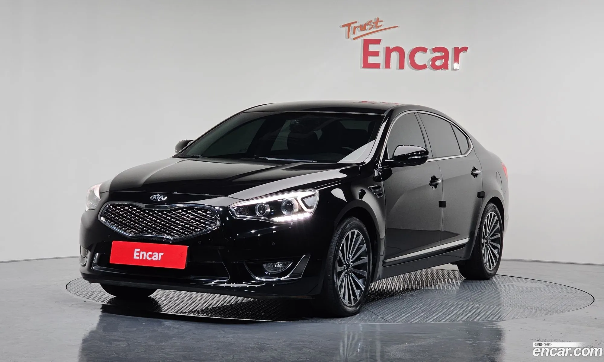 Kia K7 2015 — 12