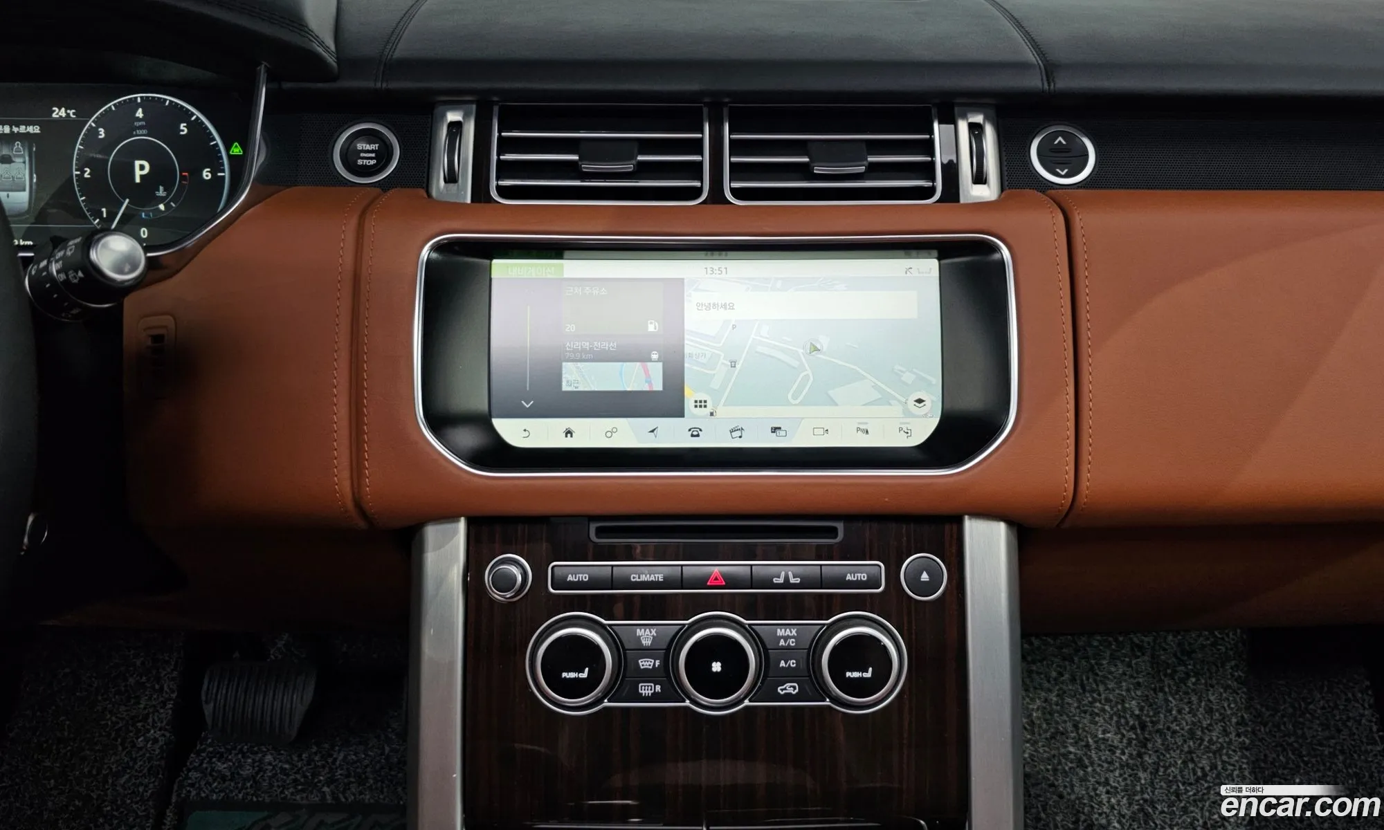 Land Rover Range Rover 2017 — 17