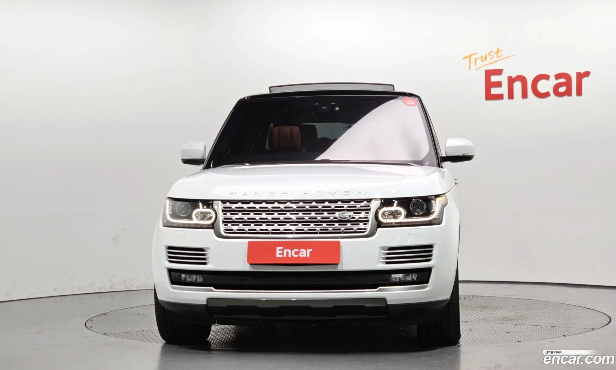 Land Rover Range Rover 2017 — 16