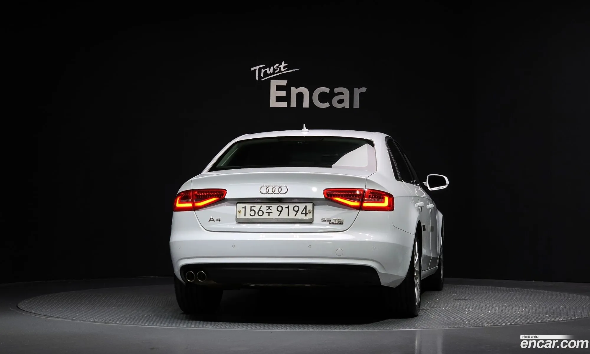 Audi A4 2015 WAUZZZ8K0GN010822 — 10