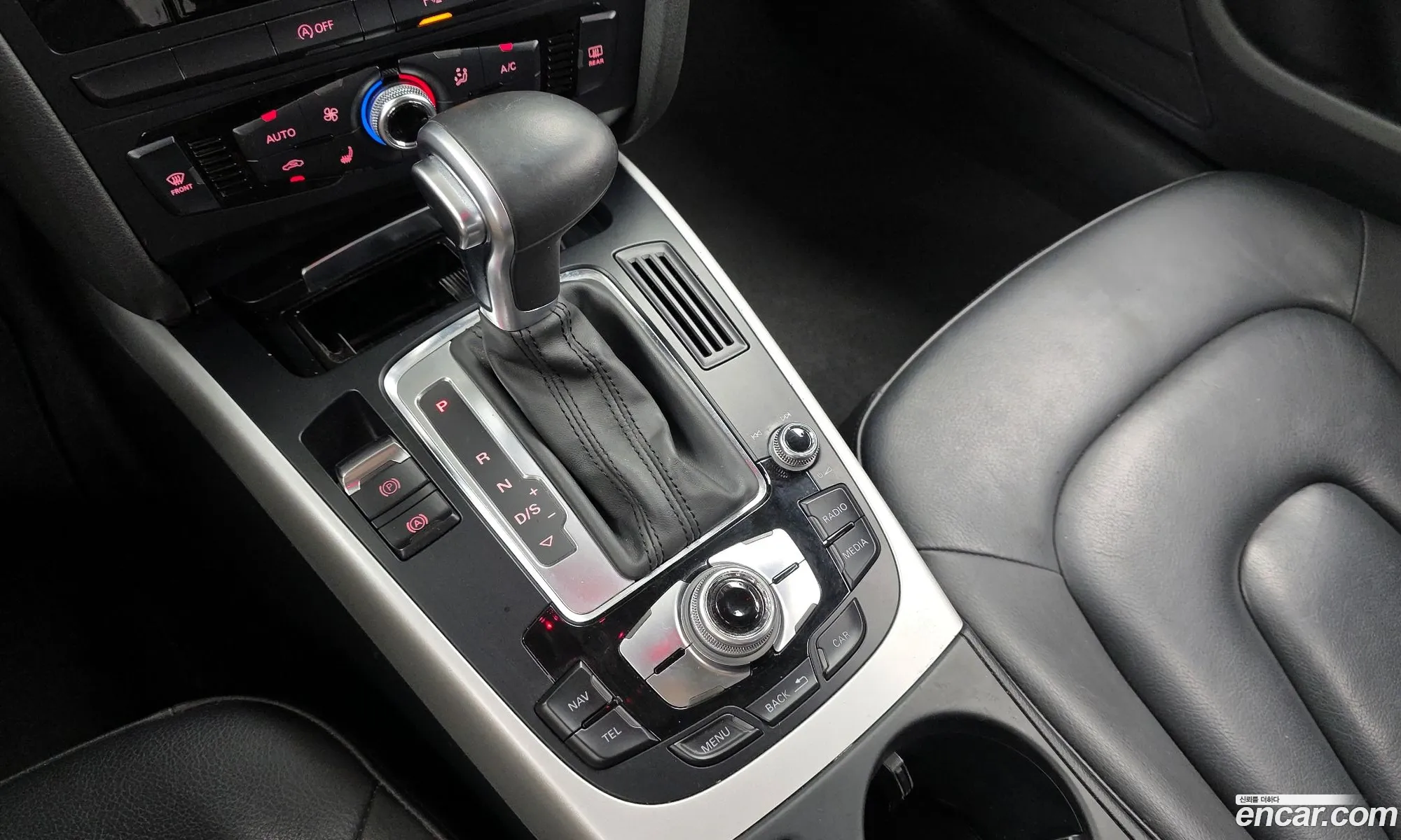 Audi A4 2015 WAUZZZ8K0GN010822 — 19