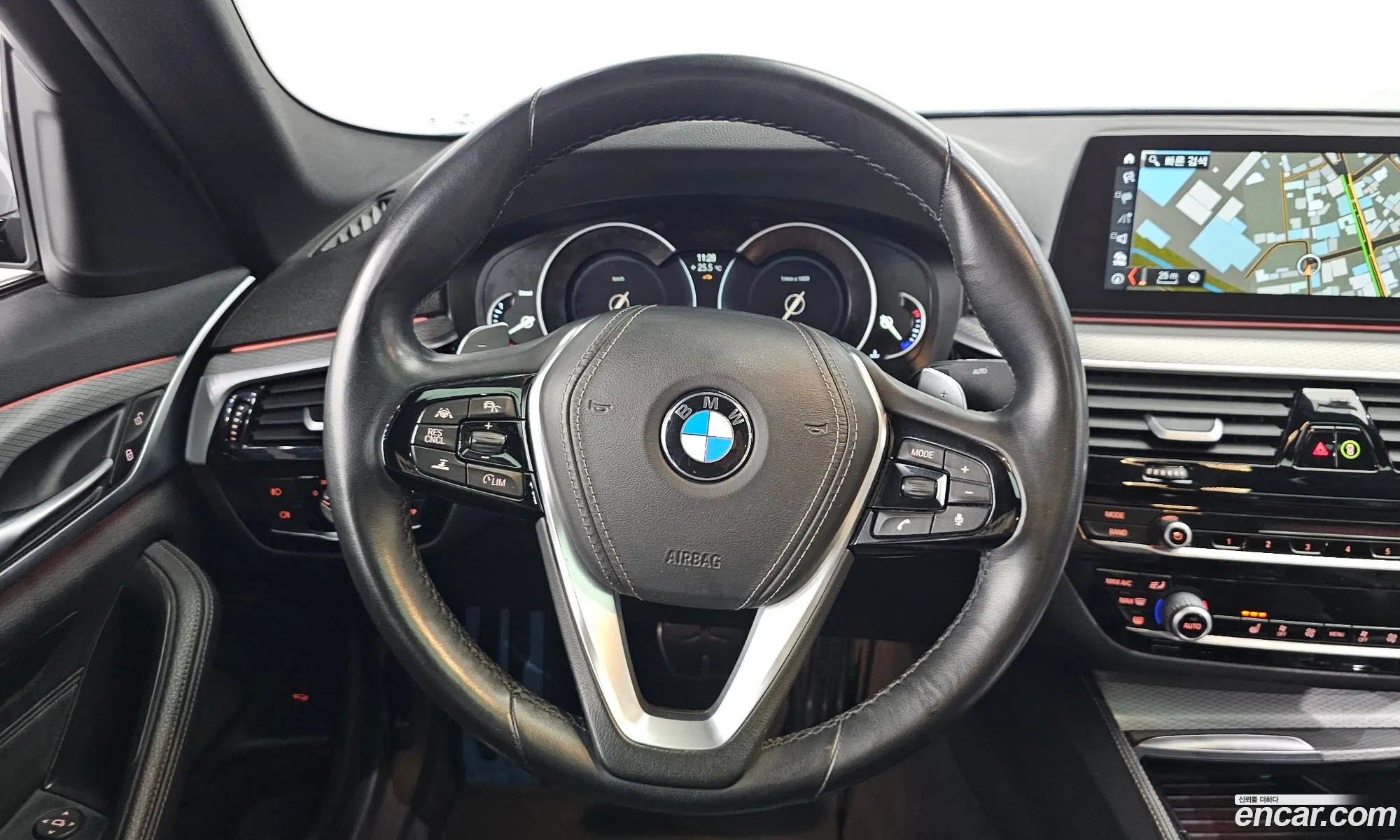 BMW 5 Series 2017 WBAJC3105JG994565 — 18