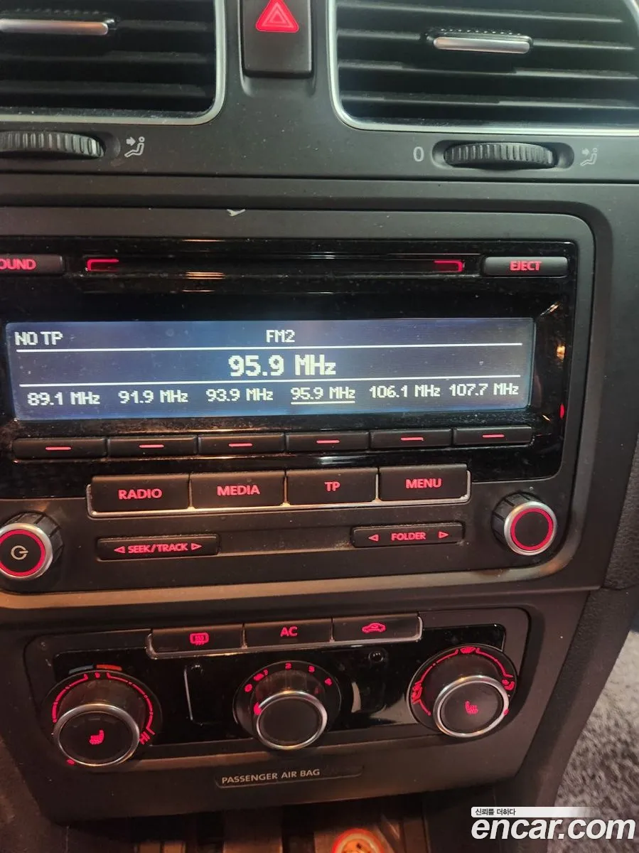 Volkswagen Golf 6th Gen 2011 — 13