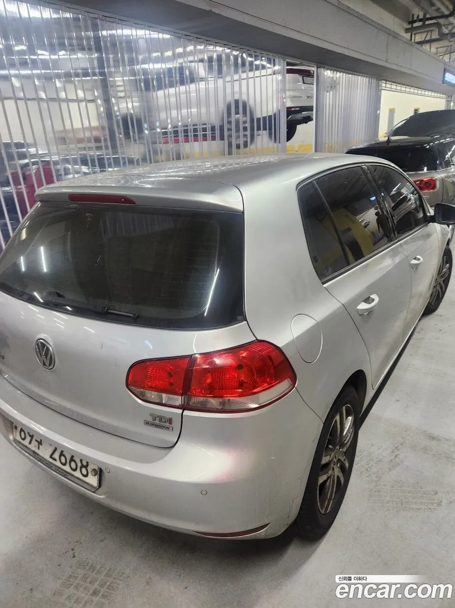 Volkswagen Golf 6th Gen 2011 — 15