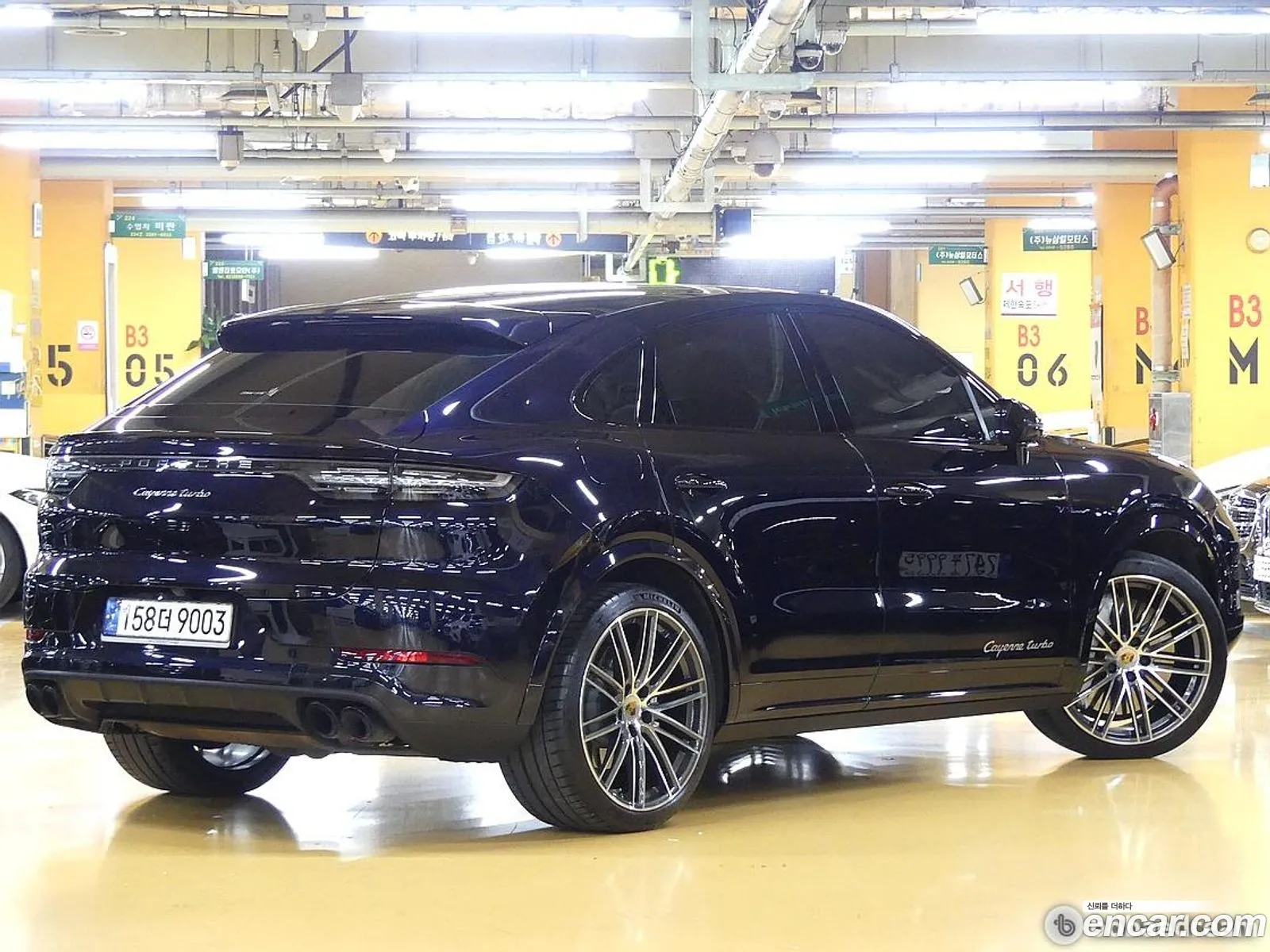 Porsche Cayenne 2021 — 18