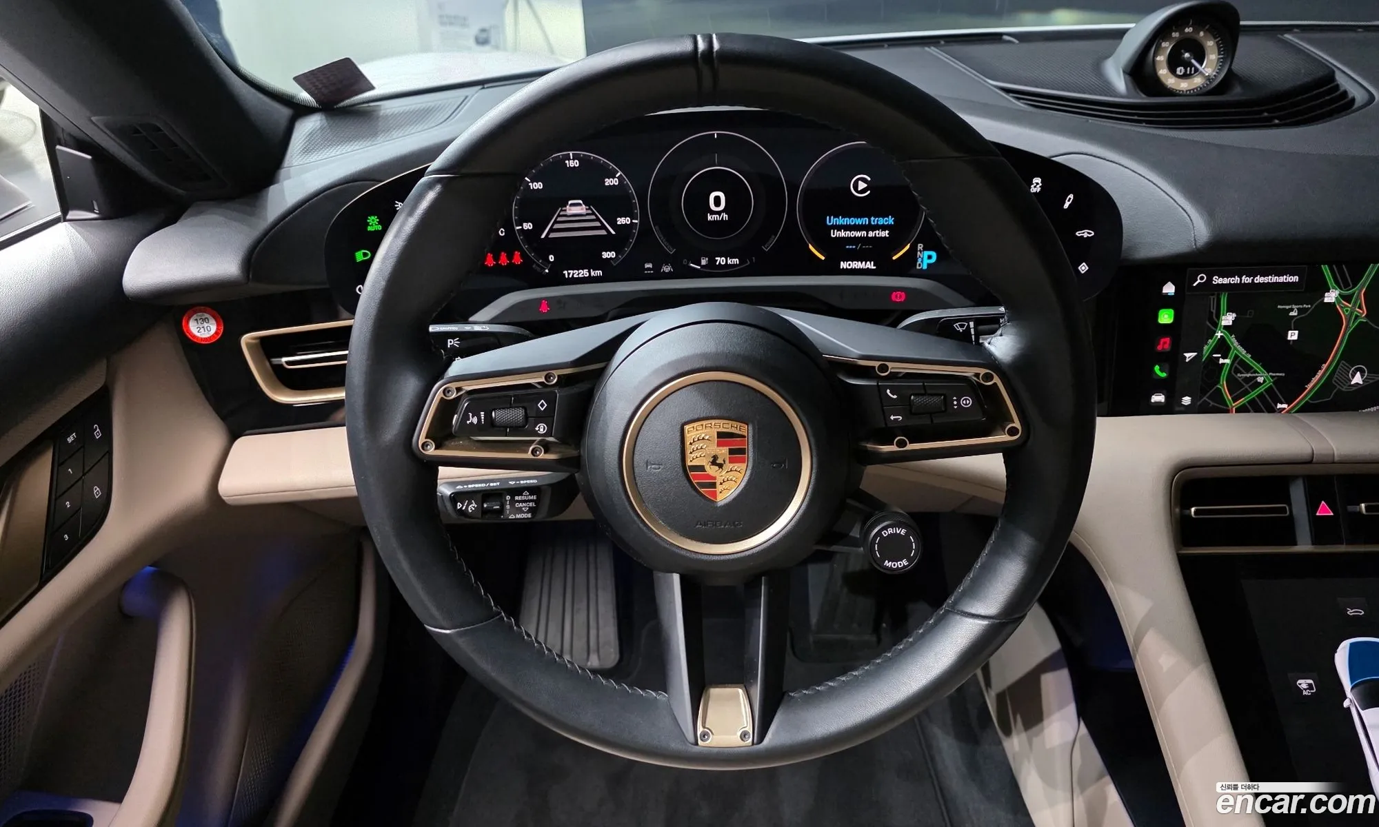 Porsche Taycan 2023 — 10